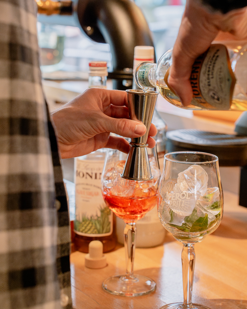 Salle du Babylone Beer Bar